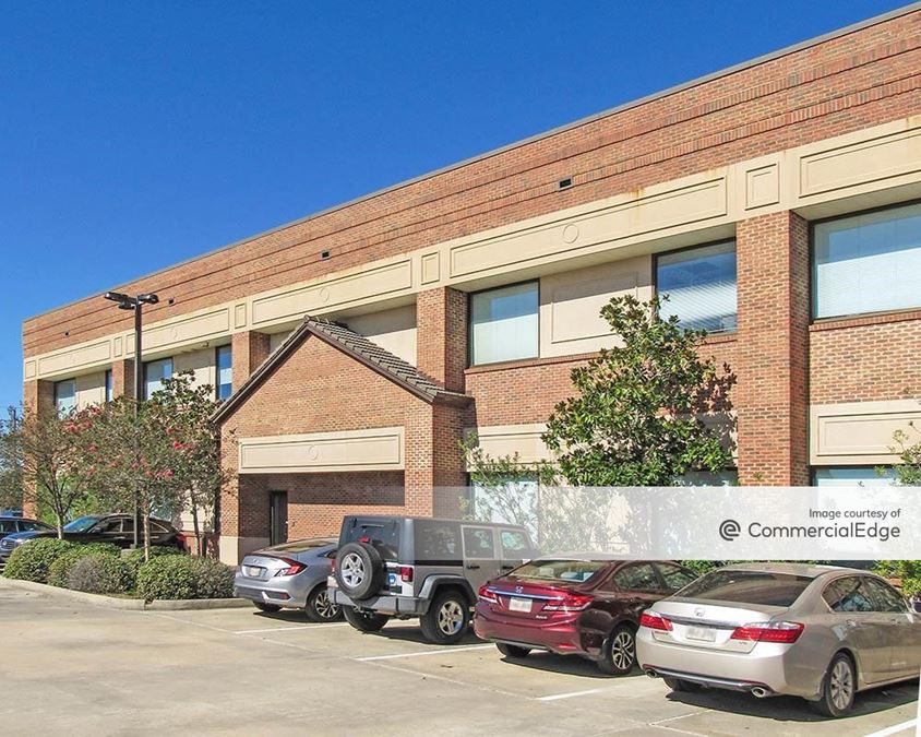 235 Highlandia Drive