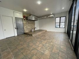 565 Evergreen Ave