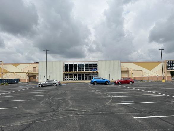 Pittsburgh Plaza East Shopping Center