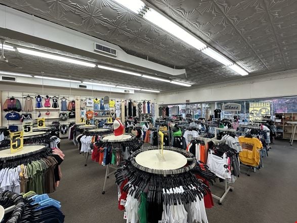 3115 Bailey Ave - 7,100+/- SF Retail Space