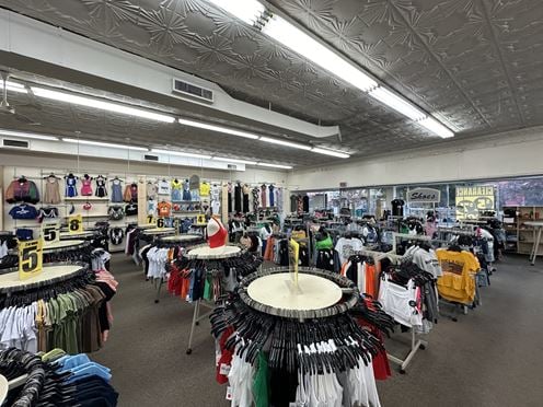 3115 Bailey Ave - 7,100+/- SF Retail Space