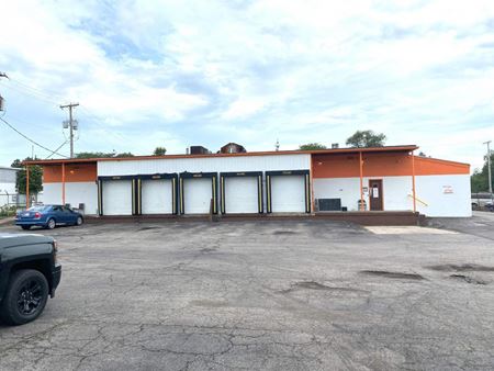 Photo of commercial space at 1701 W Kilgore Ave in Muncie