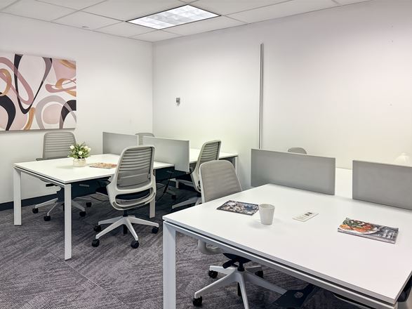 Regus - Hampton - Frontage Rd