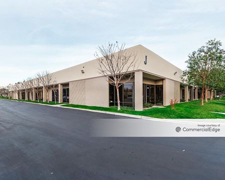 Industrial space for Rent at 23011 Moulton Pkwy in Laguna Hills