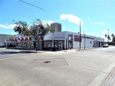 Commercial space for Sale at 321 &amp; 323 S. Broadway St. in McAllen