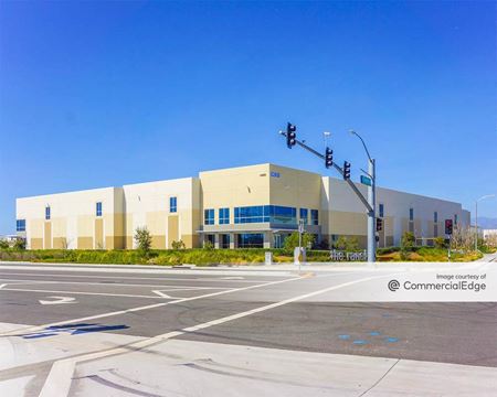Industrial space for Rent at 14955 Limonite Avenue in Eastvale