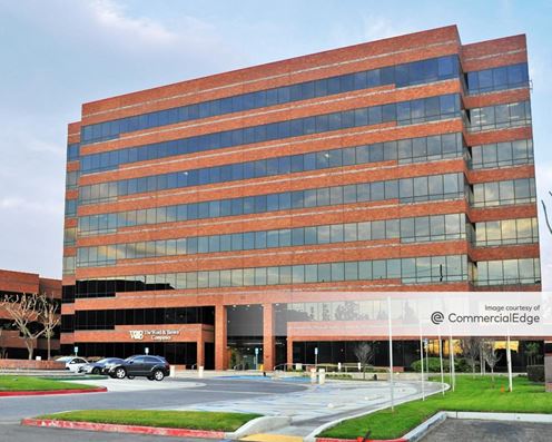 Orange Financial Center - 701