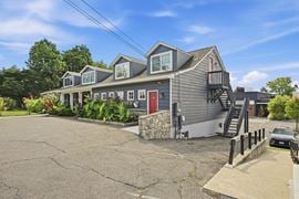 44 Mill Plain Road