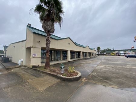 Retail space for Rent at 5651 Highway 90 in Theodore