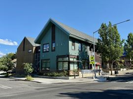 907 South Perry Street