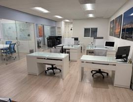 Casas Advisors