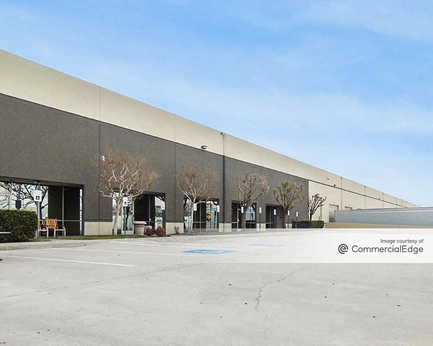 Ontario Distribution Center 5450 East Francis Street Industrial