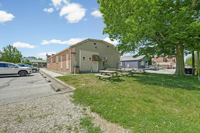 24098 Front St