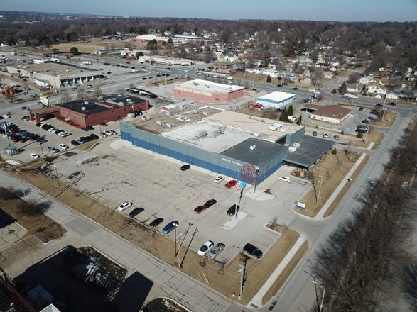 Entire Building: $4,250,000