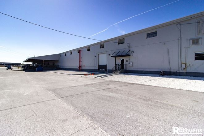 Recker Hwy & 42nd St Warehouse