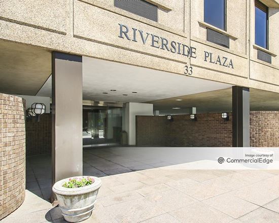 Riverside Plaza