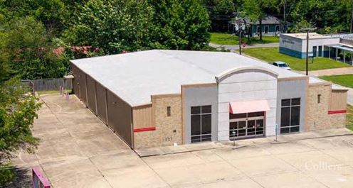 For sale or lease: Freestanding Mixed – Use Building