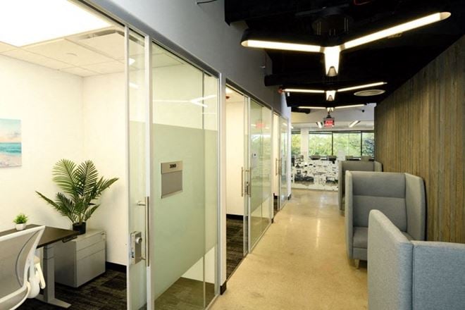 Venture X Chicago - Deerfield