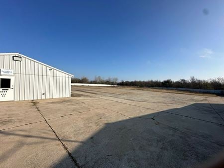 Industrial space for Sale at 4408 Vfw Drive in Del City