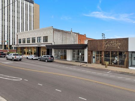 Photo of commercial space at 723 Washington Ave in Waco