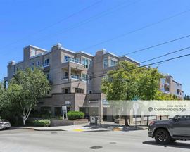 North Pointe Building