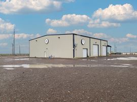 2 Drive-Through Bay Warehouse w/ Wash-Bay