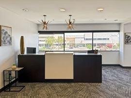 Regus - Scottsdale - Camelback Square