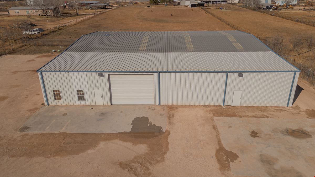 Office/Warehouse with Quick I-20 Access
