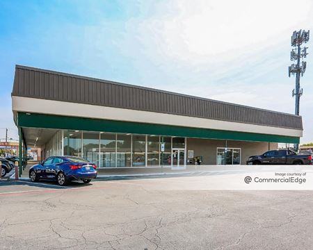 Photo of commercial space at 1502 New York Avenue in Arlington