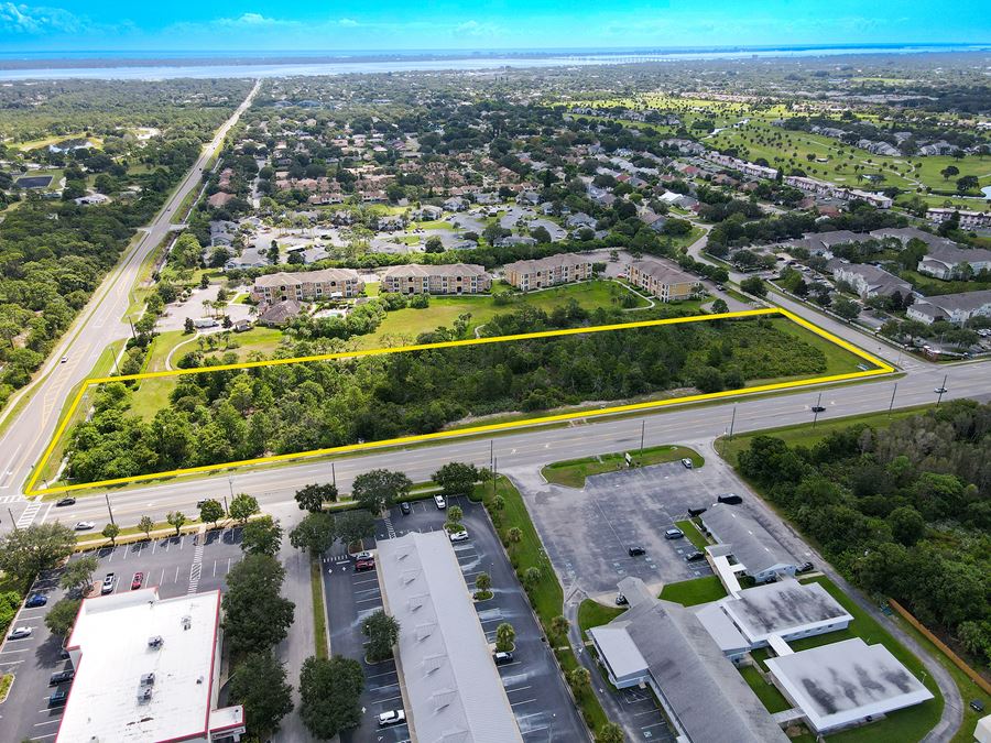SE of Parkway Dr & N Wickham Rd