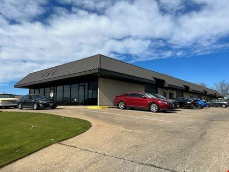 Industrial space for Rent at 205 Executive Way in DeSoto