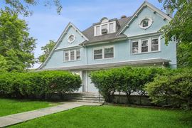 3-Story Building Ideal for Offices, Schools, Daycares & more