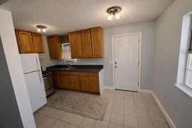 44 Angel Dr
