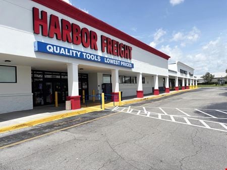 Retail space for Rent at 2241 Citrus Blvd in Leesburg