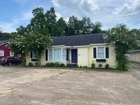 Photo of commercial space at 329 Southfield Rd in Shreveport