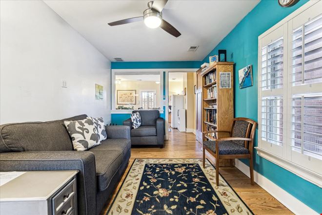 Premier Retail/Office Space in ARVADA