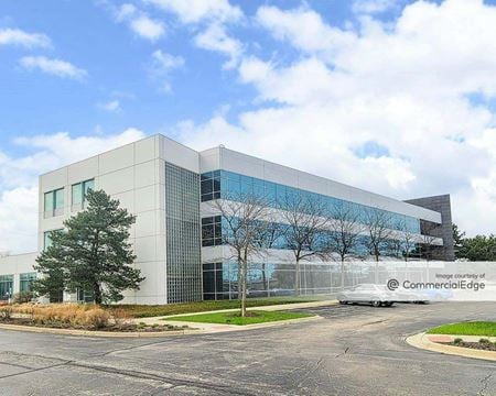 Office space for Rent at 900 North Arlington Heights Road in Itasca