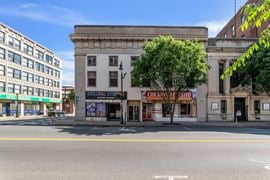 1675 Main St