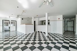 Prime Restaurant/Retail Space