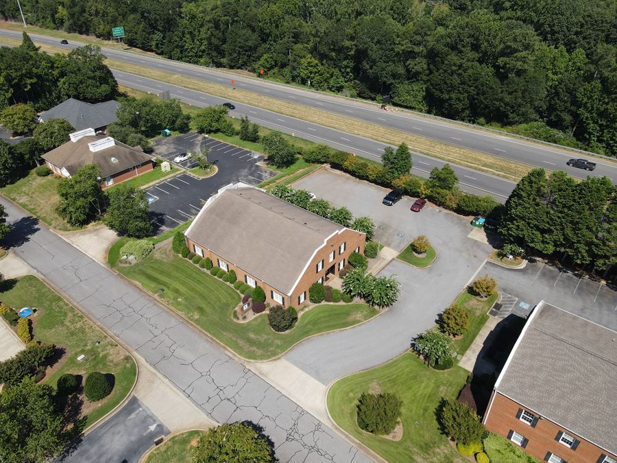 160 Hawthorne Park