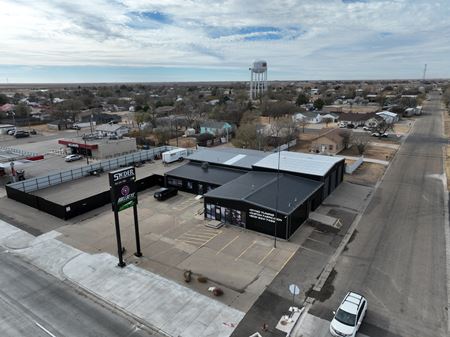 Industrial space for Sale at 1002 S Dumas Ave in Dumas