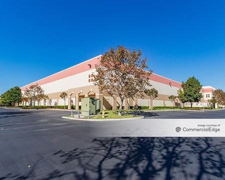 Commercial space for Rent at 300 Camarillo Ranch Road in Camarillo