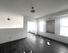 932 E 79th Street