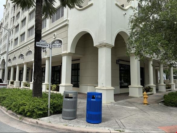 Retail space for Rent at 1600 Ponce De Leon Blvd in Coral Gables