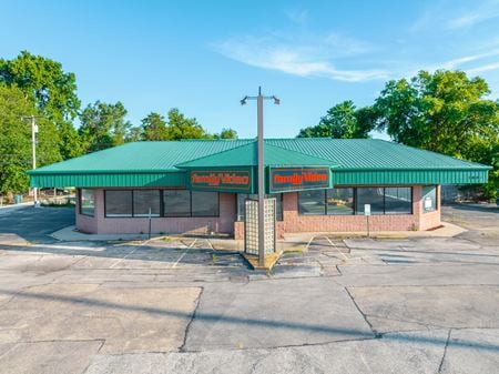 Retail space for Rent at 1802 N. Grand Ave. in Springfield