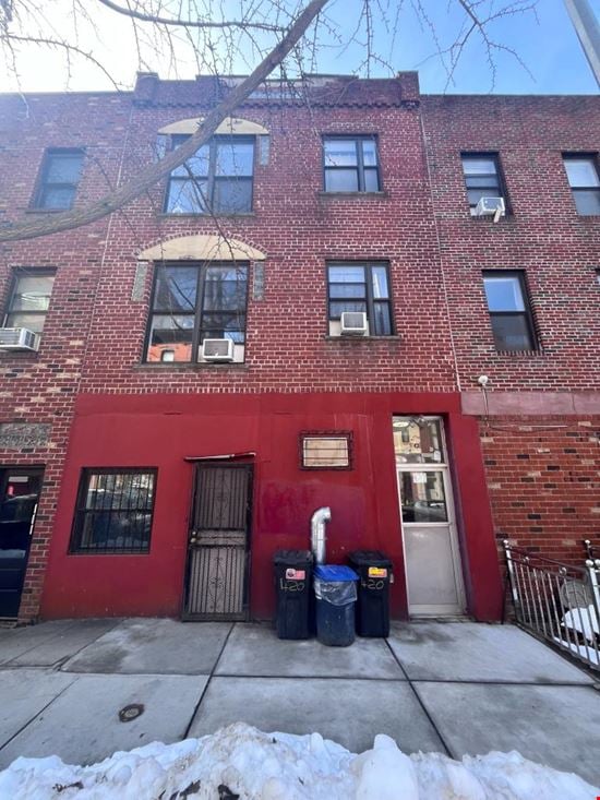 420 Grand St