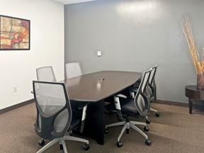 Regus - Bakersfield 4900 California Avenue