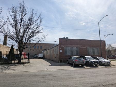 Industrial space for Rent at 1863 West Carroll Avenue in Chicago