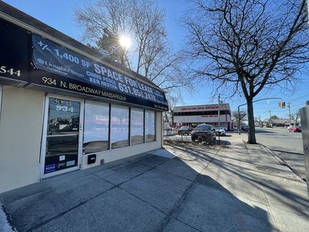 Retail space for Rent at 934 North Broadway in Massapequa