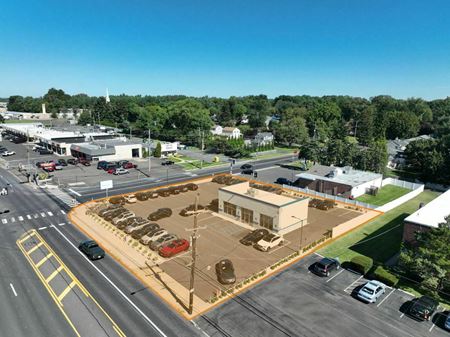 Photo of commercial space at 305 E. County Line Rd in Warminster